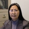 尹鸽平 照片