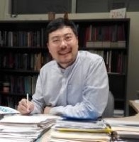 岳洪浩 照片