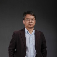 杨国政 照片
