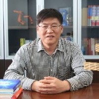赵杰 照片