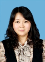 杨萍 照片