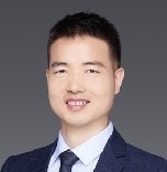 梁金松 照片