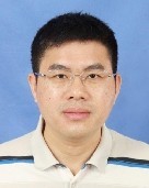 罗文坚 照片