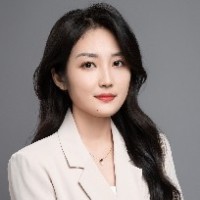 卢瑶 照片