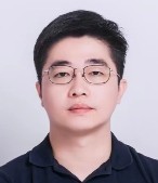 潘望 照片