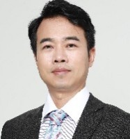 邱业君 照片
