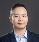 吴洋 照片