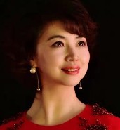 王凤灵 照片