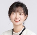 肖雯琪 照片