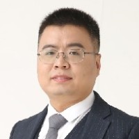 岳程斐 照片