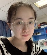 张茜 照片