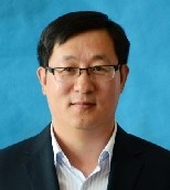 董科 照片