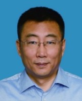 何清刚 照片