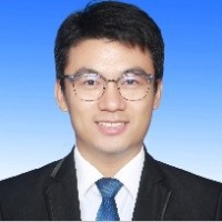 李迎春 照片