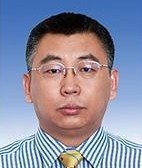 尤宏 照片