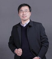 周超 照片