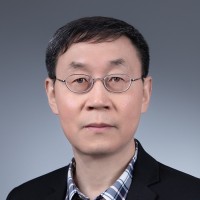 周铁 照片
