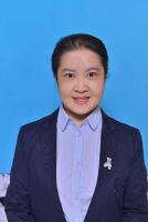 崔莹 照片