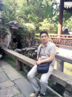 陈东华 照片