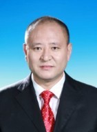 张戈 照片
