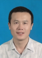 房彬 照片