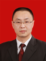 黄康 照片