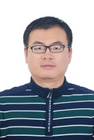 黄雄峰 照片