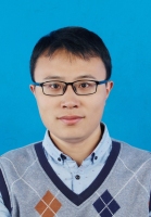 刘羽 照片