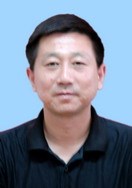 李华 照片