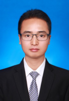 李强明 照片