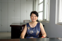 李晓莉 照片