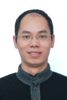 李育林 照片