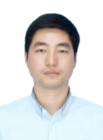李龙明 照片