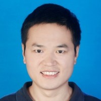 李满厚 照片