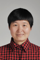 满强 照片
