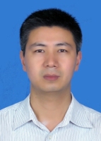 谭常春 照片