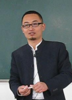 杨威 照片