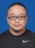 佐磊 照片