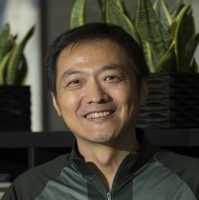 赵东岩 照片