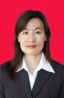 李馨 照片