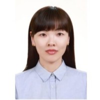王蕾 照片