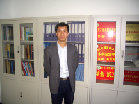 杨书彬 照片