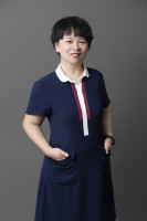 曾春华 照片