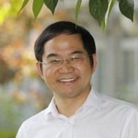 张亮仁 照片