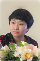 卢媛 照片