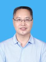 何云峰 照片