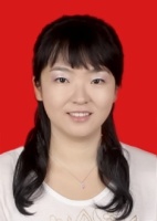 靳满 照片