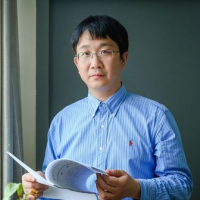 江智勇 照片