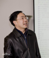 孔云峰 照片
