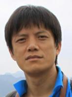 黎卓 照片